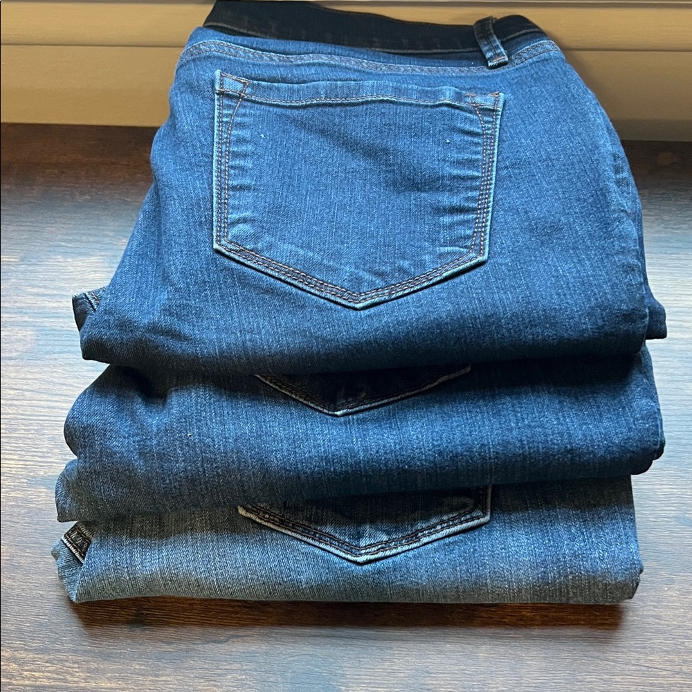 3 pair of Loft modern skinny jeans